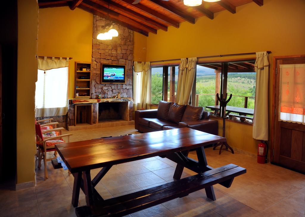 Terrazas Al Champaqui Villa Yacanto